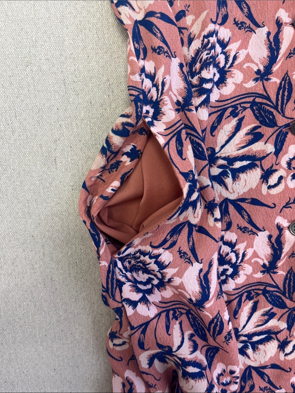GAP Pink Floral Button Front Dress Pockets Rayon Boho Cottagecore Size 4 - Picture 7 of 16